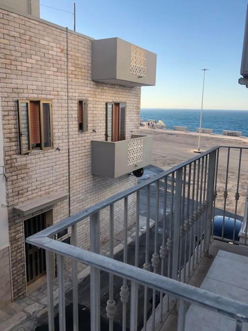 La Casa Di Gio Con Terrazzino Panoramico Apartment โปลีญาโนอามาเร ภายนอก รูปภาพ